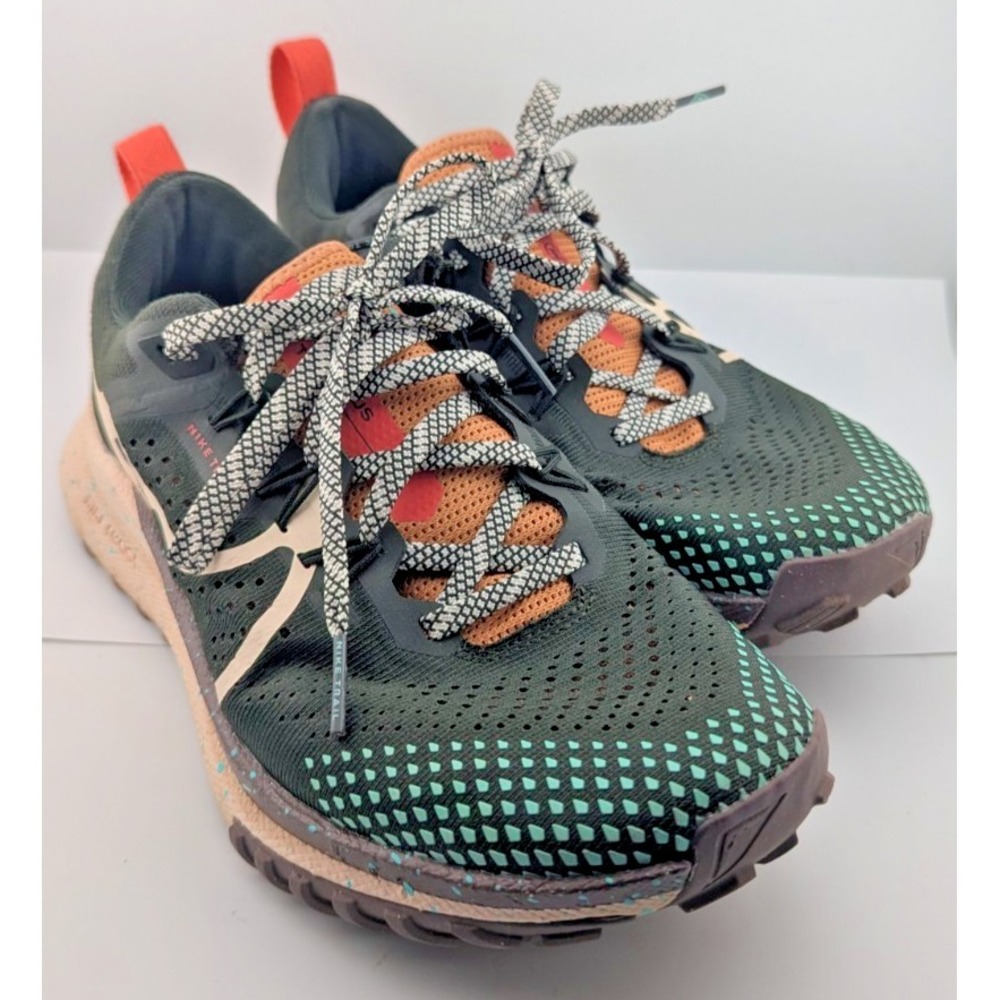 Nike React Pegasus Trail 4 trail running shoes Sequoia/Guava US Womens Size 7.5